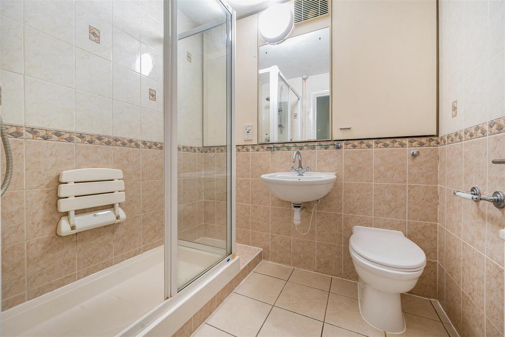 For Sale by Aspire Residential   Guardian Court