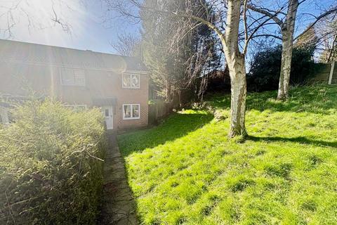undefined, Landmere Gardens, Nottingham, NG3