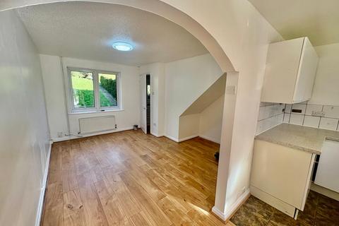 undefined, Landmere Gardens, Nottingham, NG3