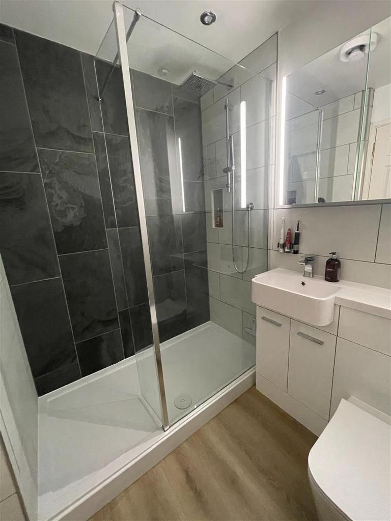 Walk in Shower