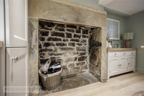 undefined, Chancery Lane, Dobcross, Saddleworth, OL3