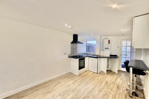 undefined, Malta Road, PORTSMOUTH