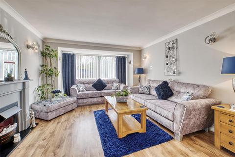 4 bedroom detached house for sale, Hardwick Road, Wellingborough