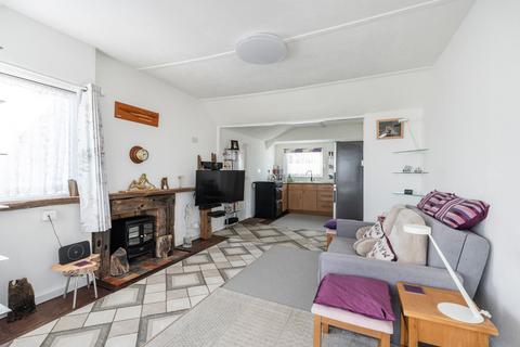 2 bedroom detached bungalow for sale, Little Scratby Crescent, Scratby