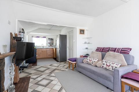 2 bedroom detached bungalow for sale, Little Scratby Crescent, Scratby