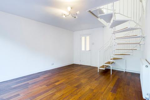 2 bedroom terraced house to rent, Maes Y Felin, Ravenhill, Swansea, SA5
