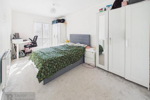 undefined, Bedivere Road, Ifield, Crawley