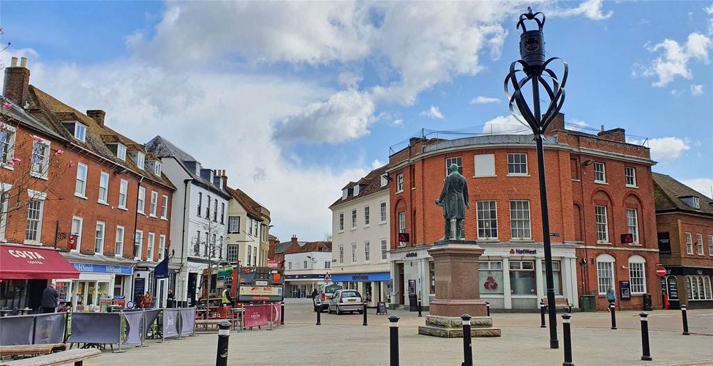 Romsey Town Centre