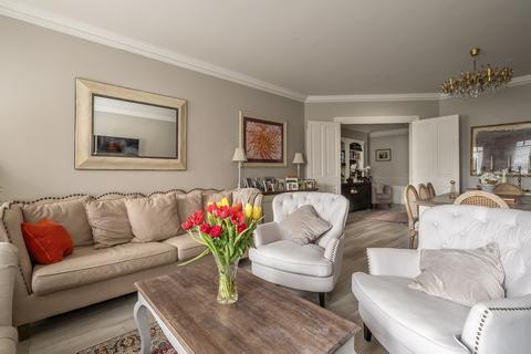 undefined, Clevedon Road, Twickenham, TW1