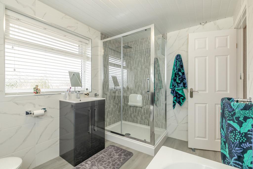 Family bathroom