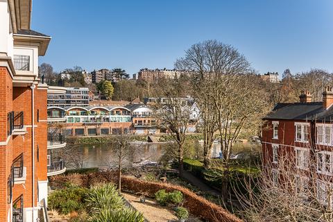 undefined, Clevedon Road, Twickenham, TW1