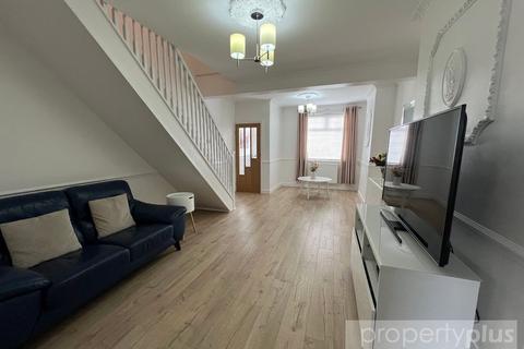 2 bedroom end of terrace house for sale, Prospect Place, Tylorstown, Ferndale