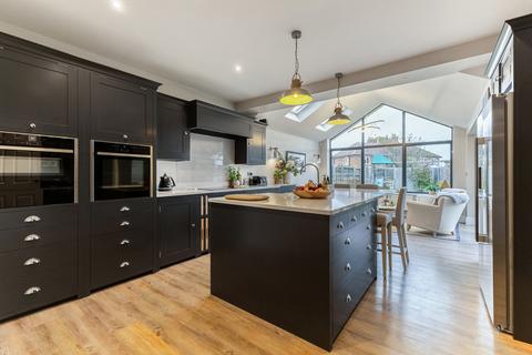 5 bedroom house for sale, Runnymede Drive, Odiham, RG29