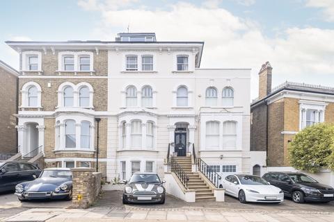 Kings Road, Richmond, TW10
