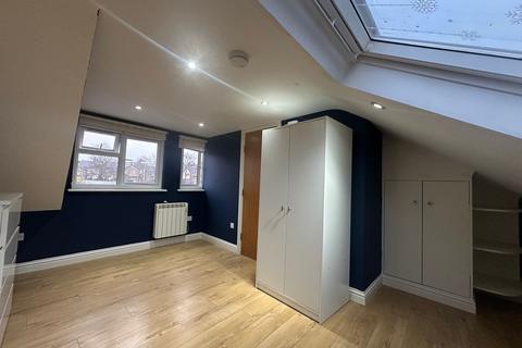 undefined, Flat 1A,  12 Lind Road, Sutton
