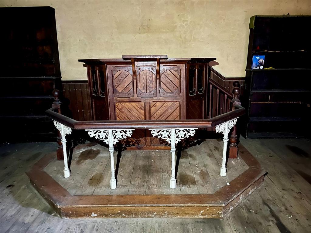 Internal One..jpg