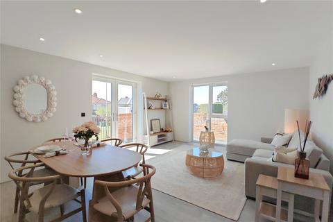2 bedroom apartment to rent, Seabrook Road, Hythe, Kent, CT21