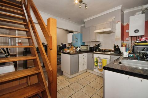 3 bedroom end of terrace house for sale, Fairfield Road, Buxton, Derbyshire, SK17