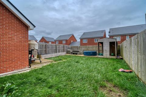 3 bedroom semi-detached house for sale, Glovers Road, Stalbridge, Sturminster Newton