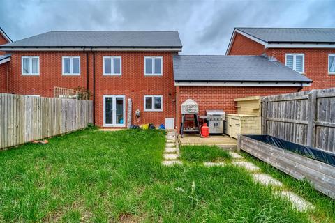 3 bedroom semi-detached house for sale, Glovers Road, Stalbridge, Sturminster Newton