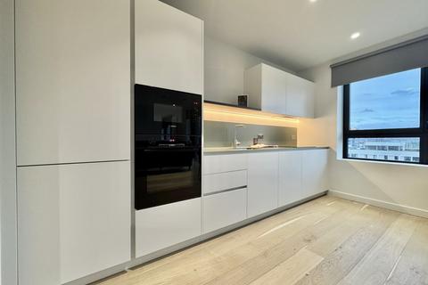 1 bedroom flat to rent, Bella House, 8 Pilot Walk, Greenwich Peninsula, London SE10