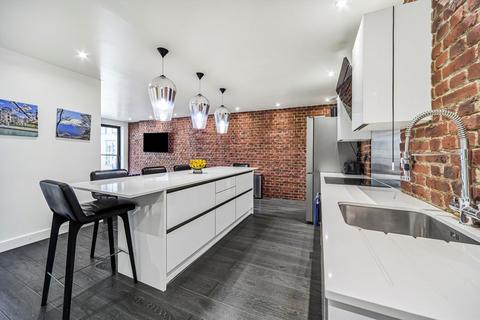 2 bedroom flat for sale, Hotspur Street, London SE11