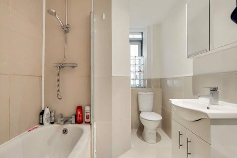 undefined, Fetter Lane, City, London, EC4A