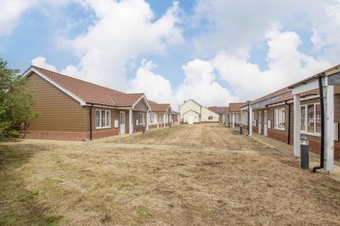 1 bedroom bungalow to rent, Moon Court, Hardingham Road, Hingham, NR9