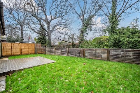 3 bedroom bungalow for sale, Weston Lea, West Horsley
