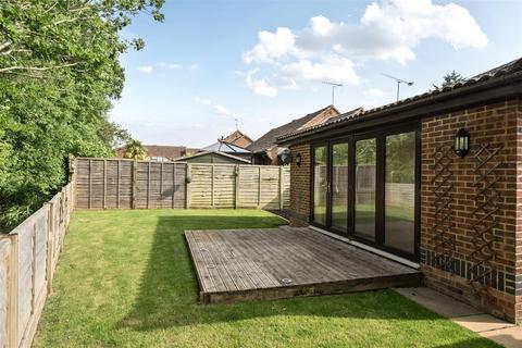3 bedroom bungalow for sale, Weston Lea, West Horsley