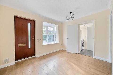 3 bedroom bungalow for sale, Weston Lea, West Horsley