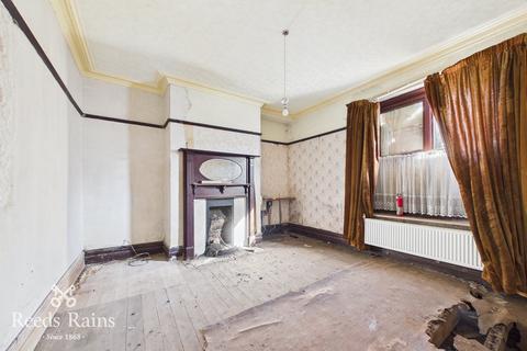 4 bedroom terraced house for sale, Railway Road, Chorley PR6