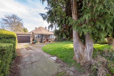 undefined, South Drive, Surrey SM7