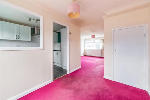 3 bedroom terraced house for sale, Laleham Court, Kingston Park, NE3