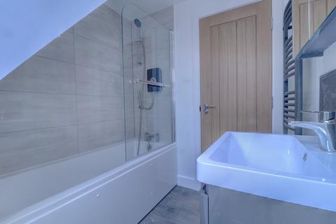 1 bedroom apartment to rent, Easton Street, Buckinghamshire HP11