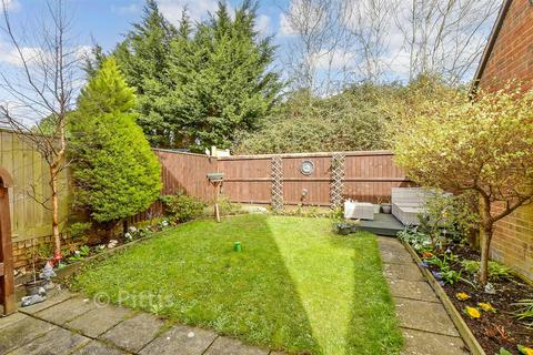 undefined, Linnet Close, Newport PO30