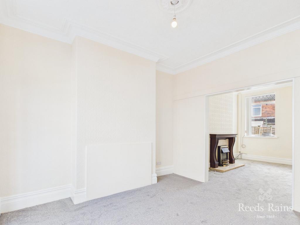 Living/Dining Area