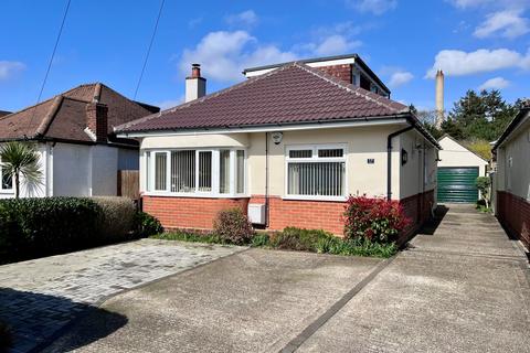 3 bedroom chalet for sale, Ashdown Road, Fawley SO45