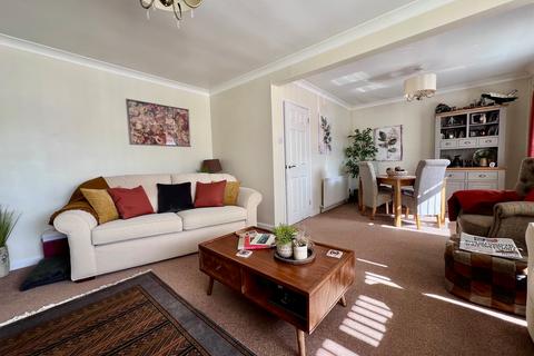 3 bedroom chalet for sale, Ashdown Road, Fawley SO45