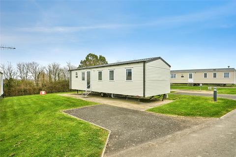 3 bedroom detached house for sale, Solent Breeze, Thorness Lane, Cowes, Isle of Wight, PO31