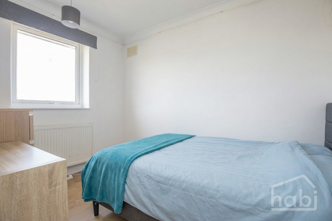 undefined, Norwich NR2