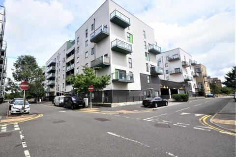 1 bedroom flat to rent, Chapel Court, Crown Drive, RM7 0FT