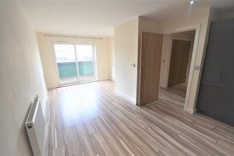 1 bedroom flat to rent, Chapel Court, Crown Drive, RM7 0FT