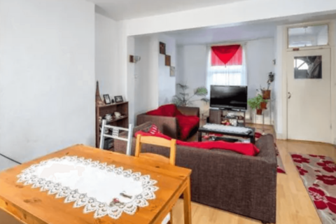 undefined, Poynton Road, London, N17
