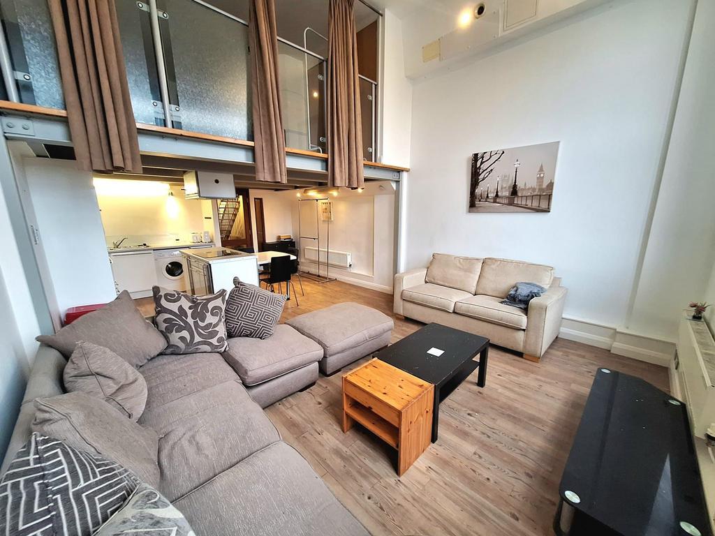 Kitchen/Open Living