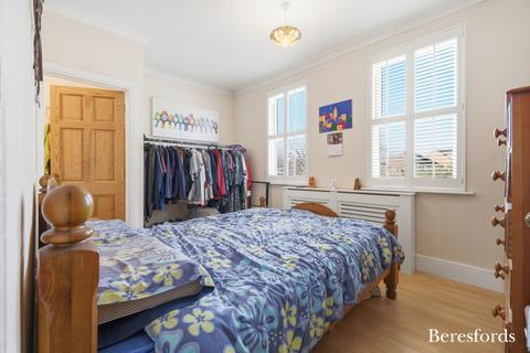 undefined, Queens Park Road, Harold Wood, RM3