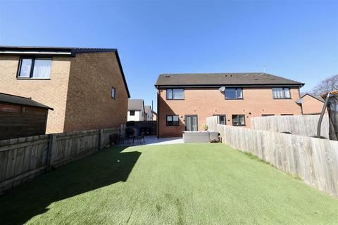 undefined, Finchley Close, Hull