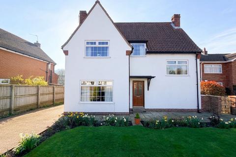3 bedroom detached house for sale, Stepney Close, Scarborough, YO12