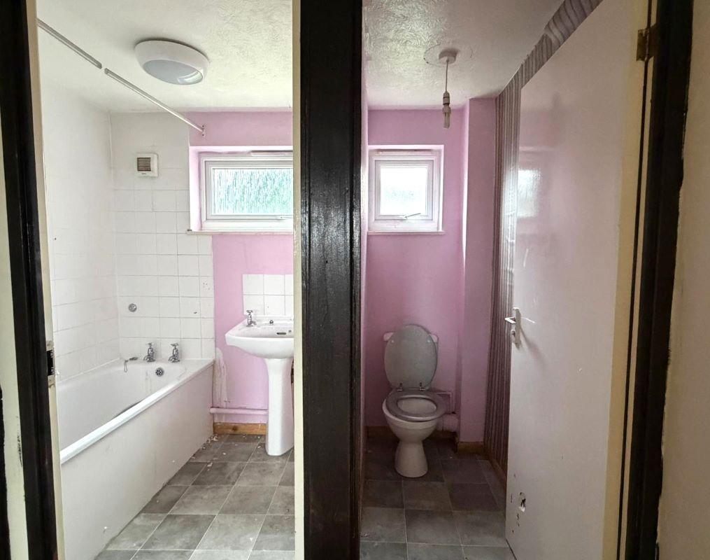 Bathroom and WC