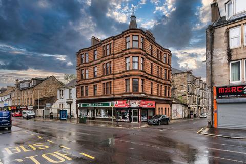 2/1 1 Walker Street, Paisley, PA1 2EN